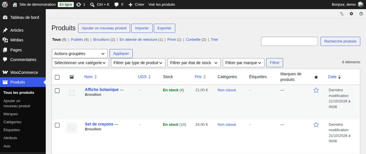 Produits → Tous les produits dans WooCommerce : les onglets Brouillons, En attente de relecture, Privé et Corbeille avec leur compteur, et des produits marqués « Brouillon » dans la liste
